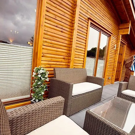 Отель Ferienhaus Orchidee Rieden (Mayen-Koblenz)